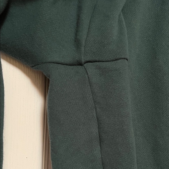 PINK vs Dark Green Collegiate sweatsuit - Picture 9 of 11